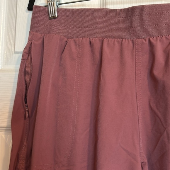 Avalanche women’s dark pink high rise jogger pants size large - Picture 3 of 9